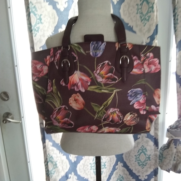 Handbag - Picture 8 of 8